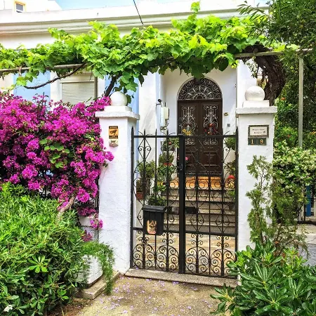 House With Garden In City Of Rhodes Rhodes City Exterior photo