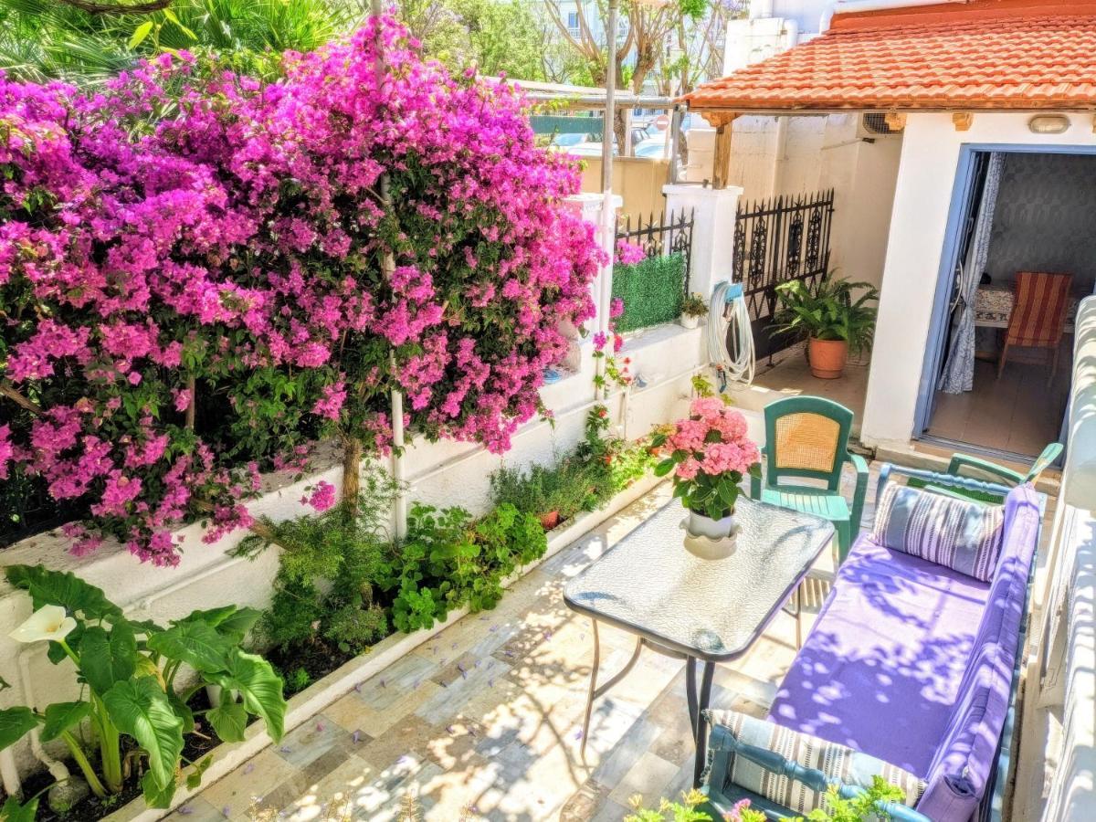 House With Garden In Of Rhodes