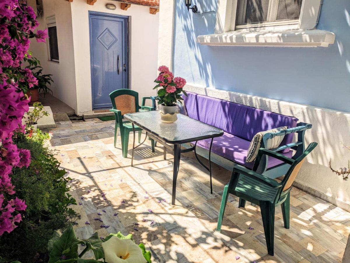 House With Garden In Of Rhodes *